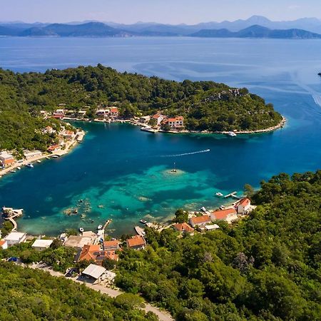 Green Lantern Apartments Okuklje Екстериор снимка