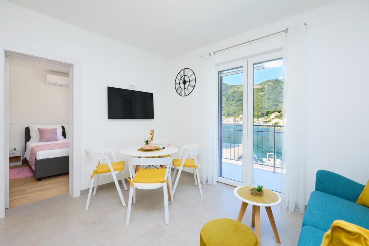 Green Lantern Apartments Okuklje Екстериор снимка