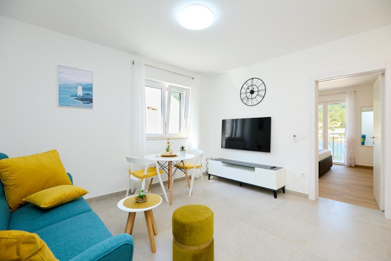 Green Lantern Apartments Okuklje Екстериор снимка