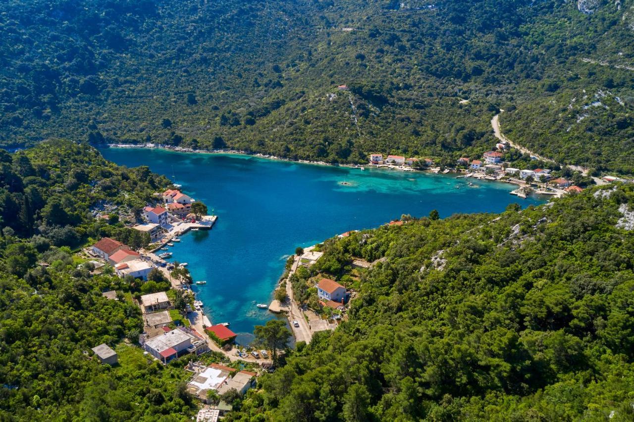Green Lantern Apartments Okuklje Екстериор снимка